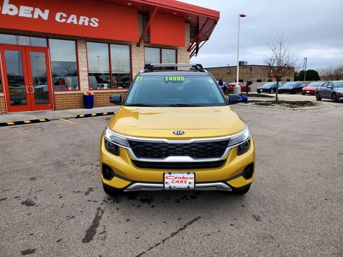 Used 2021 Kia Seltos S AWD/4WD image 2