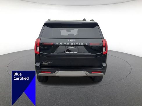 Certified 2025 Ford Expedition Platinum AWD/4WD image 4
