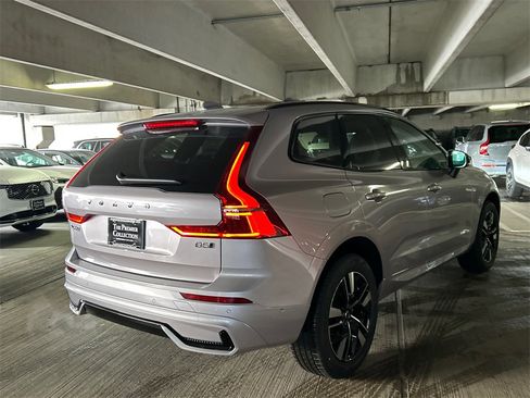 New 2026 Volvo XC60 B5 Plus w/ Protection Package Premier image 2