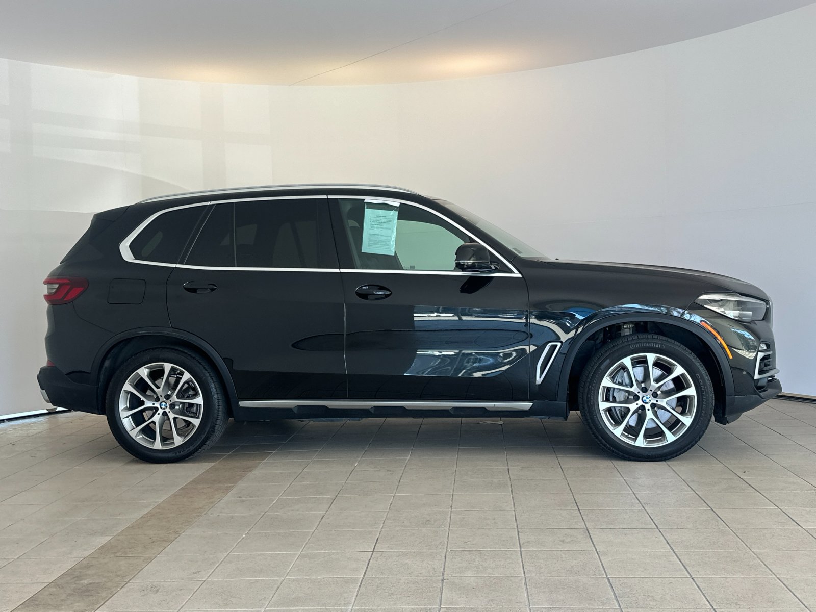 Used 2021 BMW X5 xDrive45e w/ Premium Package AWD/4WD image 7