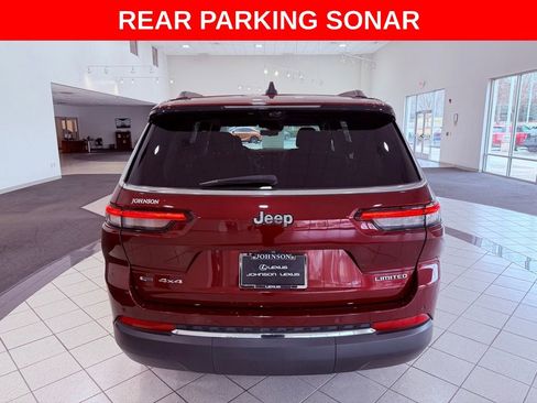 Used 2022 Jeep Grand Cherokee L Limited w/ Luxury Tech Group II image 6