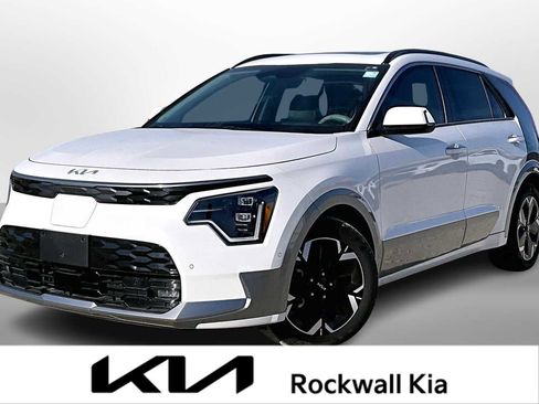 Certified 2023 Kia Niro Wave image 1
