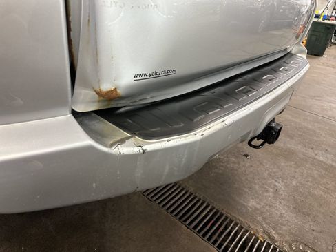 Used 2016 Toyota 4Runner SR5 AWD/4WD image 46