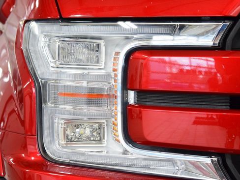 Used 2020 Ford F150 Lariat w/ Equipment Group 502A Luxury image 10