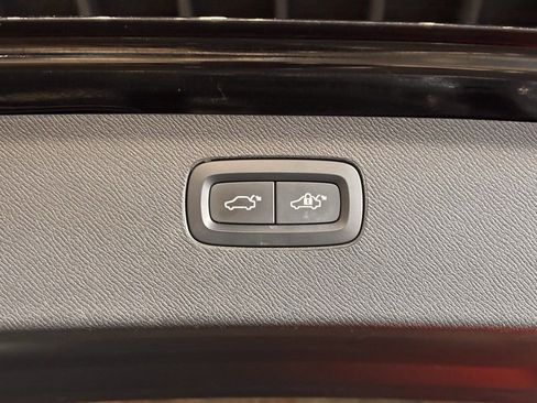 Used 2020 Volvo XC90 T8 Inscription image 33