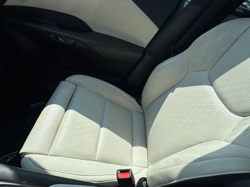 Used 2025 Lexus RX 350 AWD w/ Convenience Package image 25