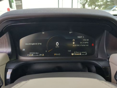 Used 2022 Lincoln Aviator Reserve RWD image 14