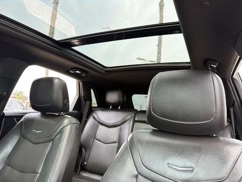Used 2021 Cadillac XT5 Premium Luxury FWD image 24