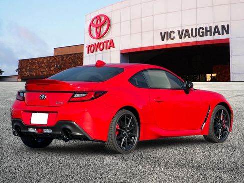 New 2026 Toyota GR86 Premium RWD image 5