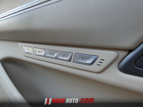 Used 2016 BMW 750i xDrive AWD/4WD image 89