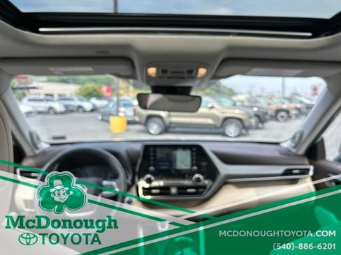 Used 2020 Toyota Highlander Limited AWD/4WD image 13