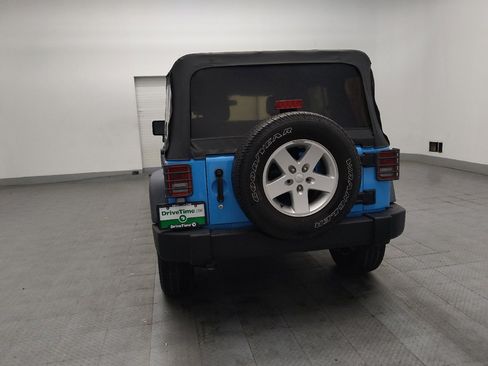 Used 2018 Jeep Wrangler Unlimited Sport S AWD/4WD image 6