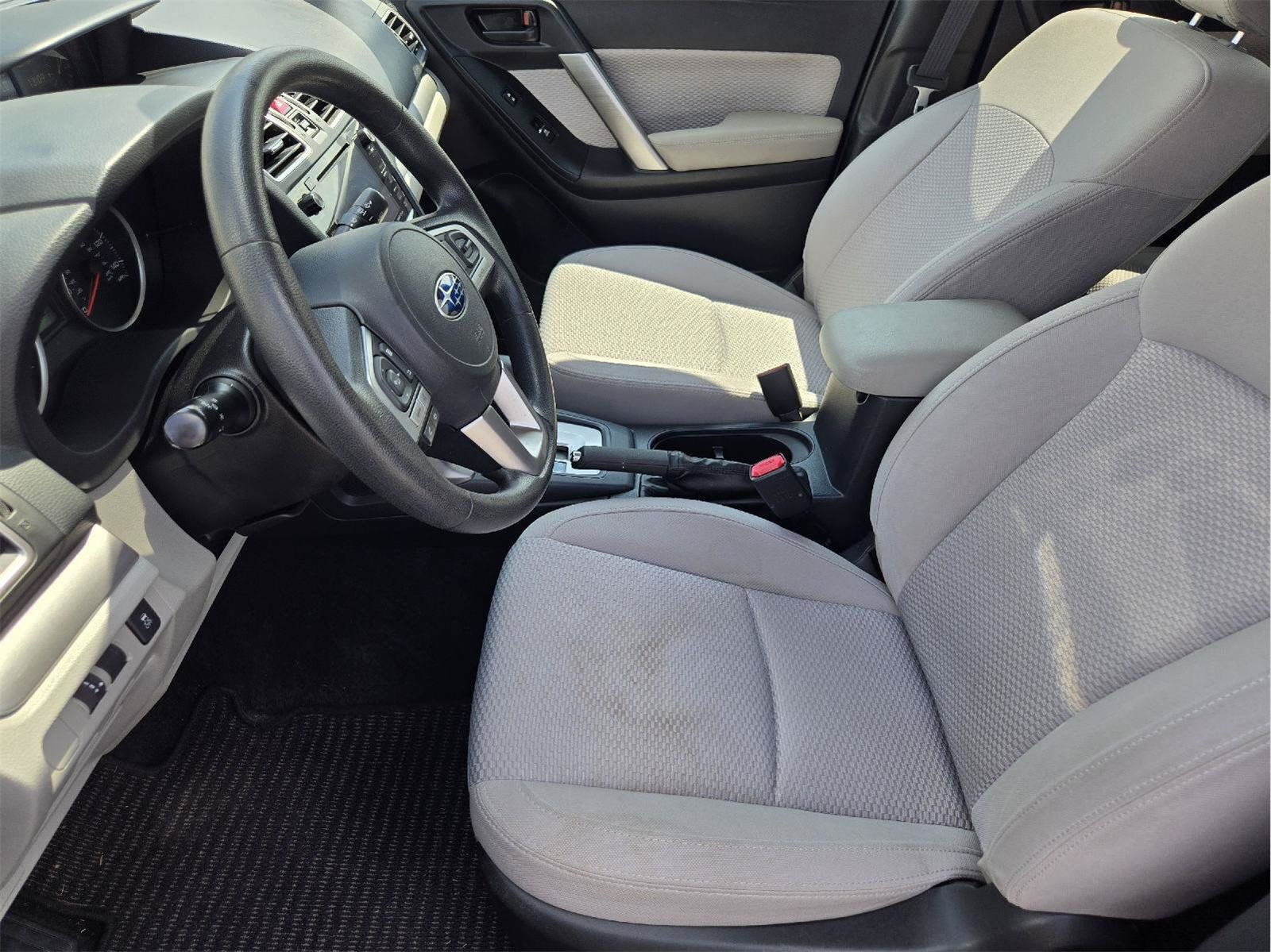 Used 2017 Subaru Forester 2.5i Premium AWD/4WD image 12
