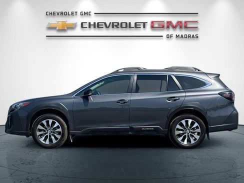 Used 2023 Subaru Outback Limited AWD/4WD image 6