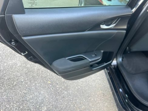Used 2020 Honda Civic LX image 18