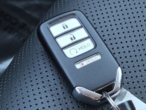 Used 2023 Honda Ridgeline RTL-E image 37