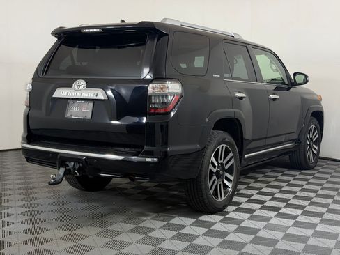 Used 2016 Toyota 4Runner Limited AWD/4WD image 9
