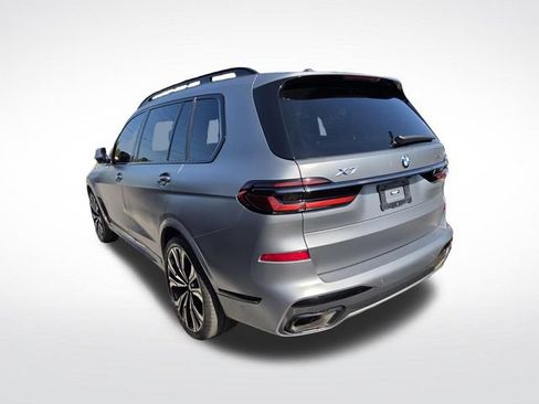 Used 2024 BMW X7 xDrive40i w/ M Sport Package AWD/4WD image 6