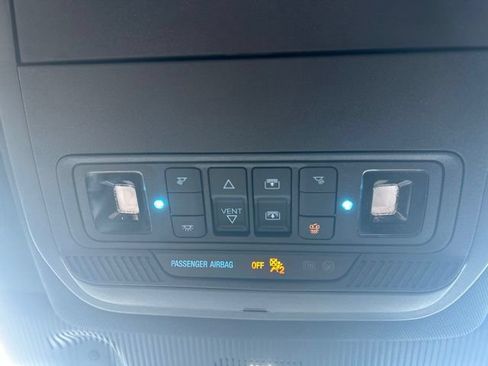 Used 2025 Ford Explorer Platinum RWD image 38