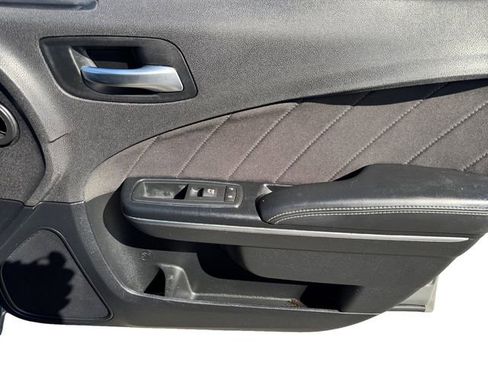 Certified 2017 Dodge Charger R/T w/ Navigation & Travel Group image 19