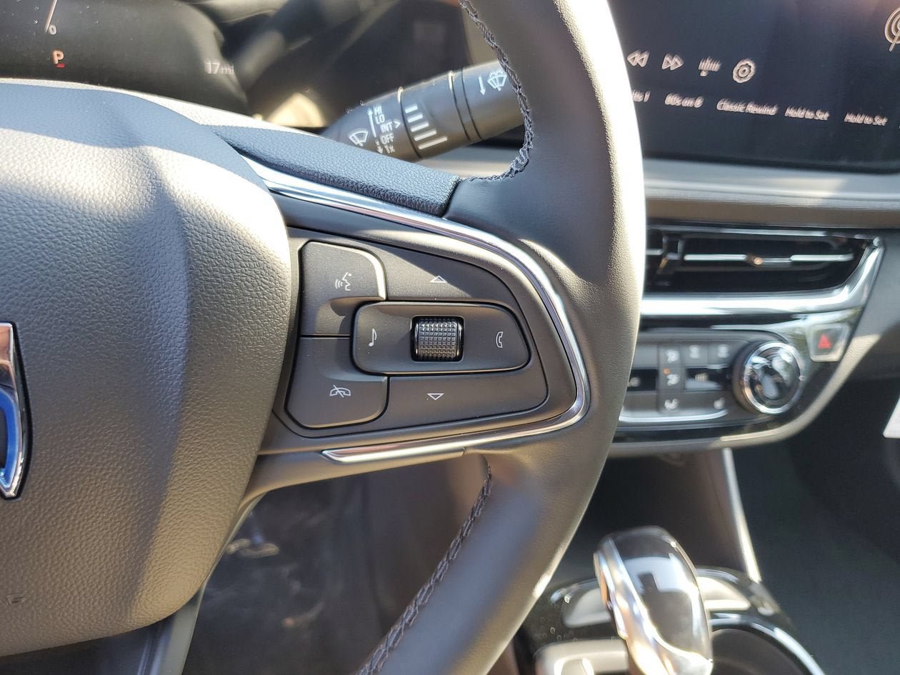 New 2026 Buick Envista Sport Touring w/ Convenience I Package FWD image 27