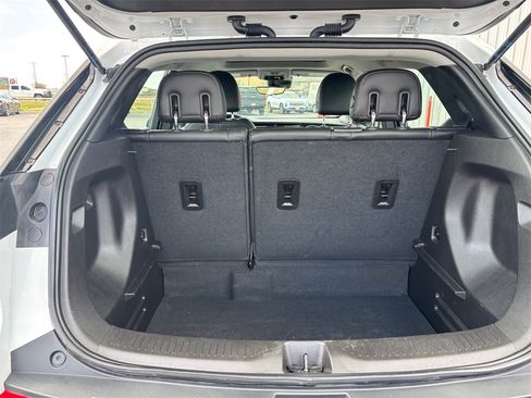 Used 2023 Chevrolet Bolt EUV Premier w/ Sun & Sound Package image 32