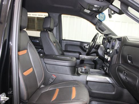Used 2020 GMC Sierra 1500 AT4 w/ AT4 Premium Package AWD/4WD image 31