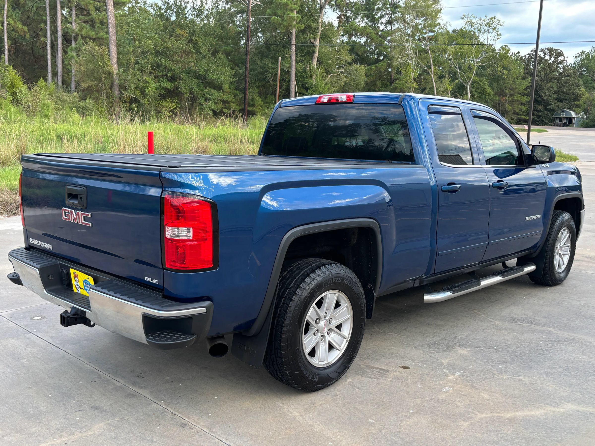 Used 2016 GMC Sierra 1500 SLE w/ SLE Value Package AWD/4WD image 5