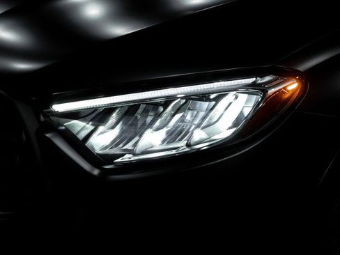 New 2026 Mercedes-Benz GLC 43 AMG 4MATIC image 8