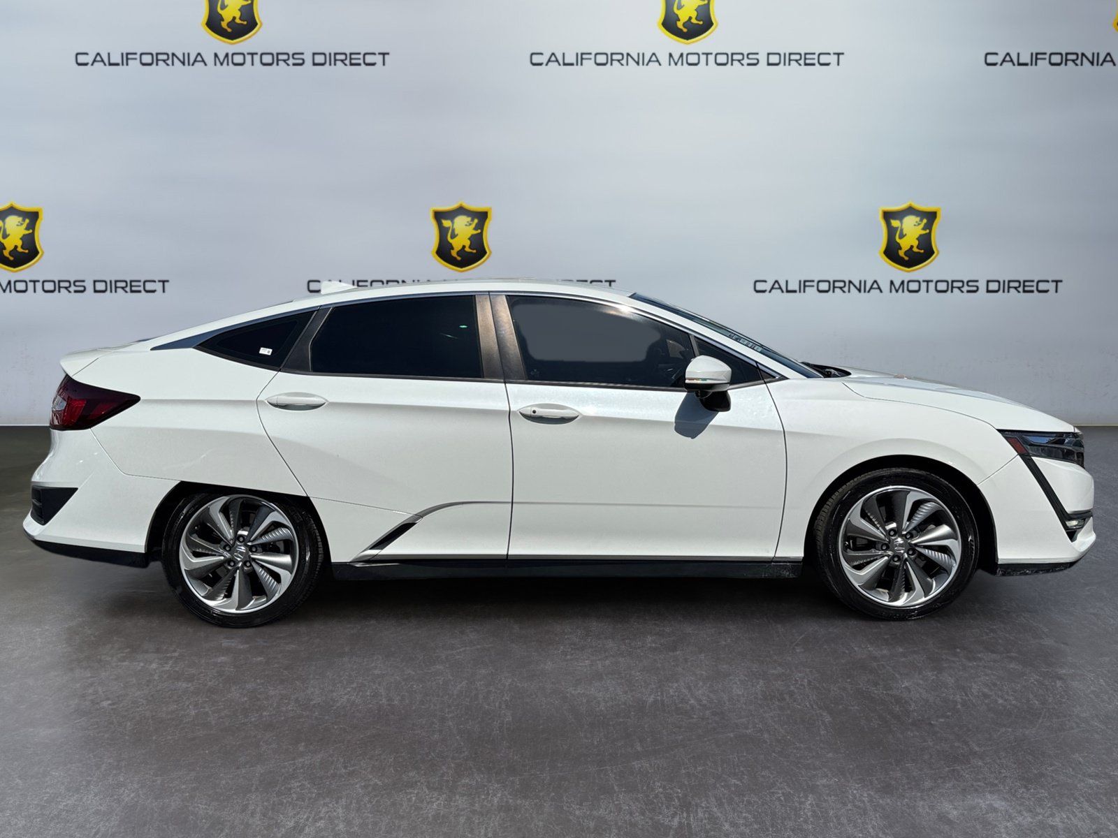 Used 2018 Honda Clarity Touring image 6