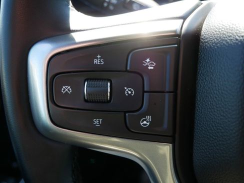 Used 2023 Chevrolet Silverado 1500 LT AWD/4WD image 28