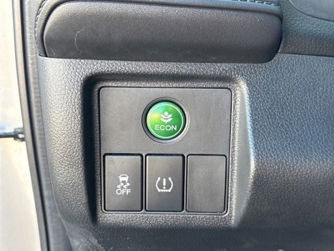 Used 2022 Honda HR-V Sport image 15