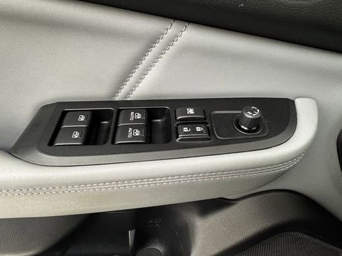 Used 2018 Subaru Legacy 2.5i Limited image 27