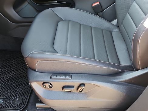 New 2026 Volkswagen Atlas SEL image 13