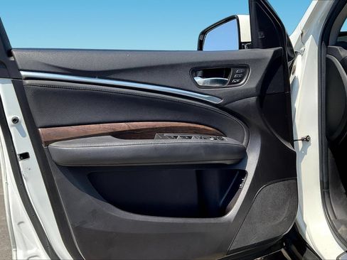 Used 2019 Acura MDX w/ Technology & Entertainment AWD/4WD image 19