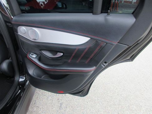 Used 2019 Mercedes-Benz GLC 63 AMG 4MATIC image 32