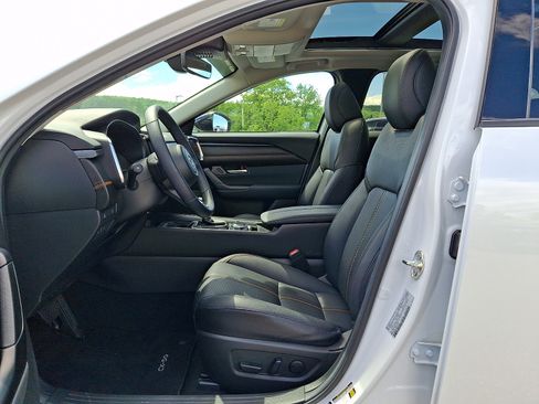 Used 2025 MAZDA CX-50 AWD 2.5 S w/ Cargo Package image 14