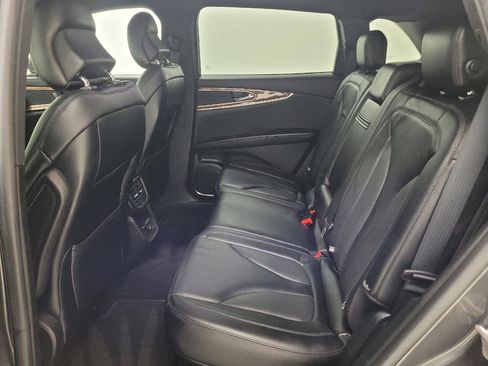 Used 2019 Lincoln Nautilus Select w/ Cargo Utility Package FWD image 18