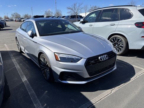 Used 2023 Audi A5 2.0T Premium Plus image 2