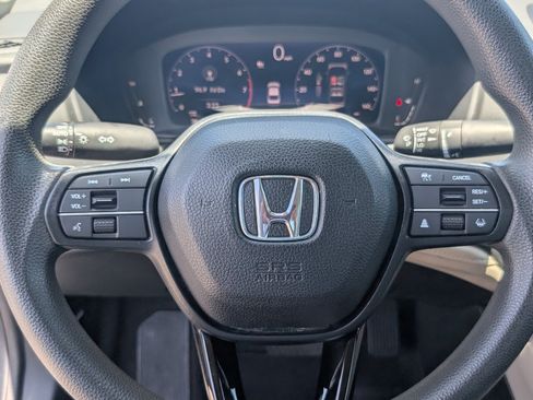 Used 2023 Honda Accord EX image 18
