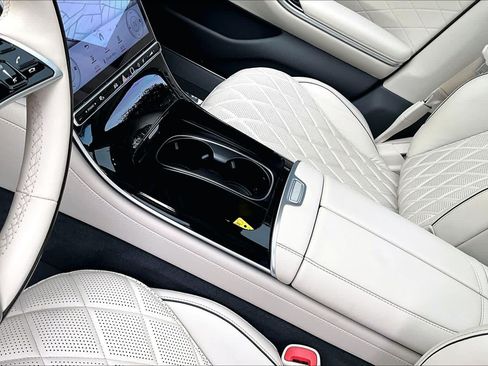Certified 2022 Mercedes-Benz S 580 4MATIC Sedan image 17