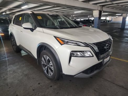 Used 2023 Nissan Rogue SV FWD image 1