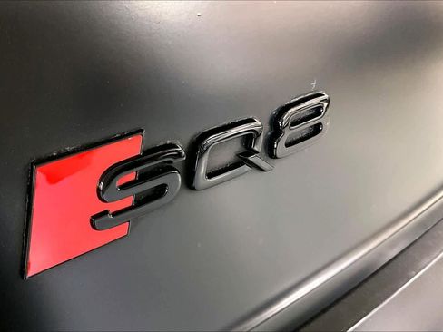 Used 2023 Audi SQ8 Premium Plus AWD/4WD image 30