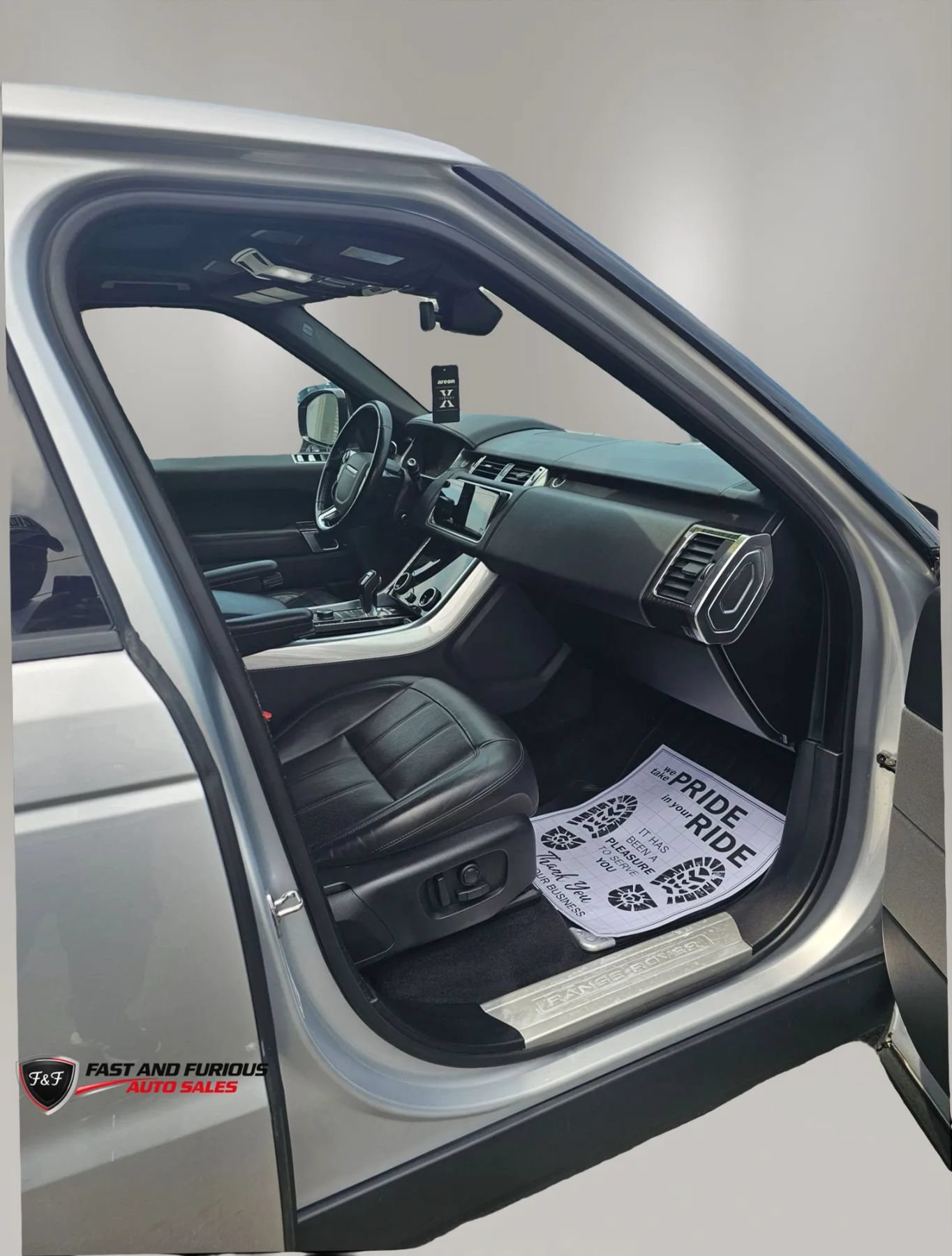 Used 2020 Land Rover Range Rover Sport HSE AWD/4WD image 8