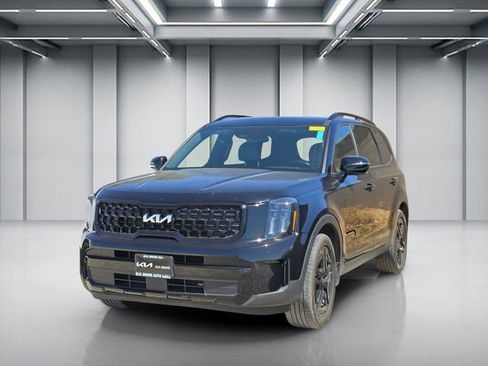 Certified 2024 Kia Telluride EX X-Line AWD/4WD image 3