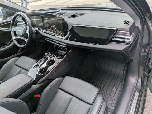 Used 2026 Audi A6 Premium Plus w/ Premium Plus Package AWD/4WD image 31