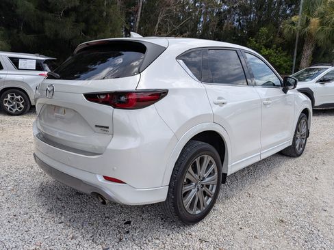 Used 2024 MAZDA CX-5 Signature AWD/4WD image 4