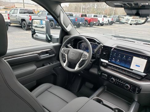 New 2026 Chevrolet Silverado 3500 LTZ w/ LTZ Plus Package image 38