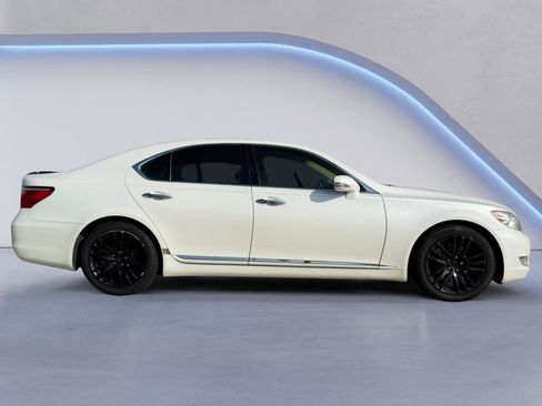 Used 2011 Lexus LS 460 w/ Luxury Value Edition RWD image 8