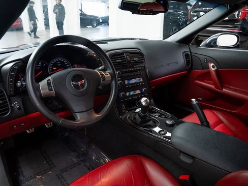 Used 2011 Chevrolet Corvette Grand Sport w/ Preferred Equipment Group image 17